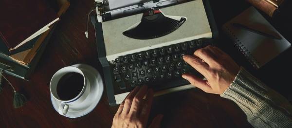 Skriv et essay alinea 04 picture